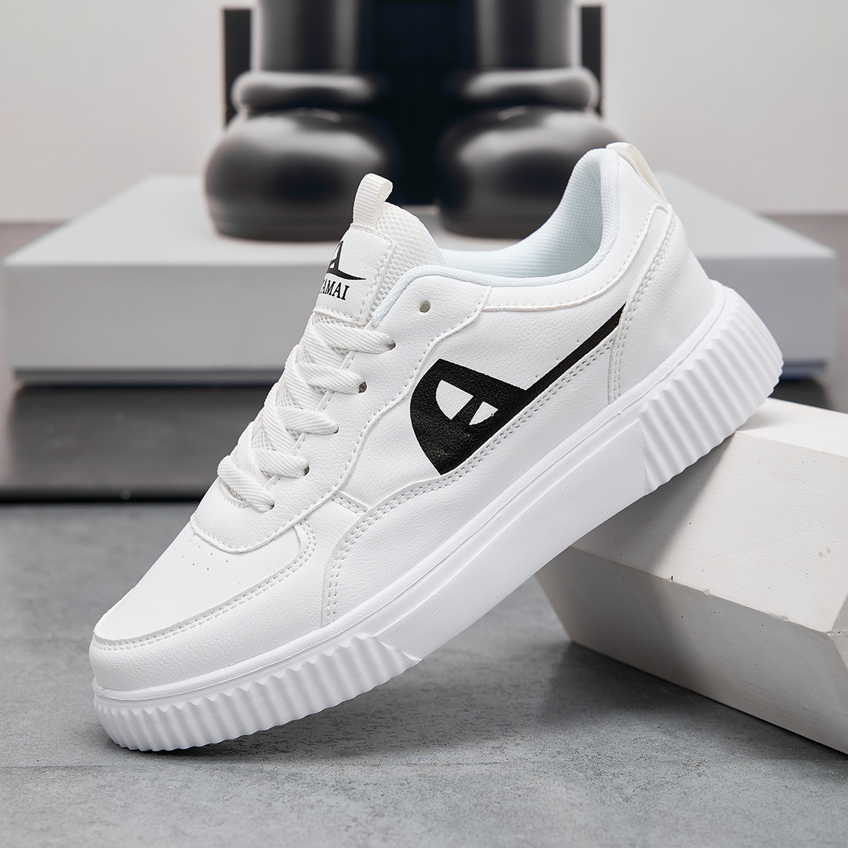 Men'S Fashion Shoes - 女性の靴スケートボード通気性男性用ファッションスニーカー軽量グリーンスポーツランニングアウトドアカジュアルシューズサイズ36-44