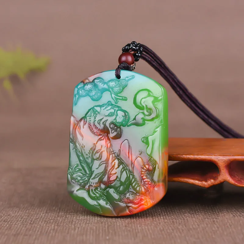 中国ナチュラルカラージェイドタイガーペンダントネックレス手彫 - Men'S Fashion Necklaces のレビューと価格